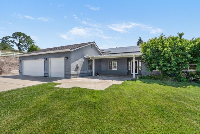 1401 Lawson Way, Valley Springs, CA 95252