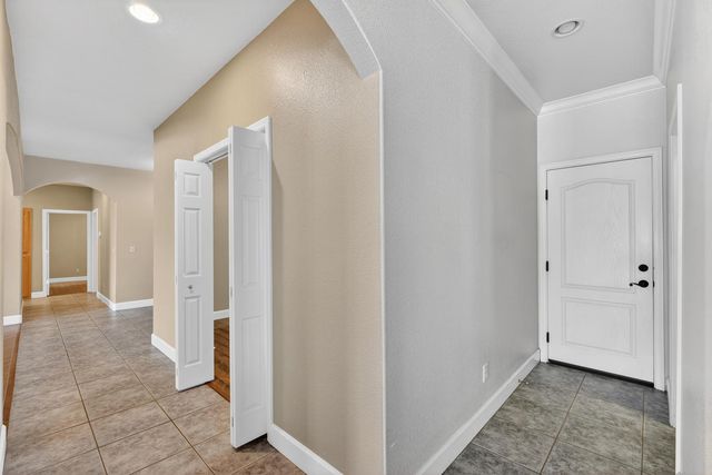 1401 Lawson Way, Valley Springs, CA 95252