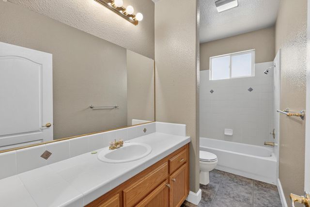 1401 Lawson Way, Valley Springs, CA 95252