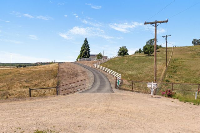 1401 Lawson Way, Valley Springs, CA 95252