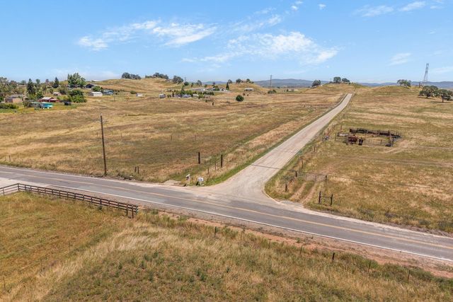 1401 Lawson Way, Valley Springs, CA 95252
