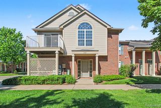 24211 Chesapeake Circle, Walled Lake, MI 48390