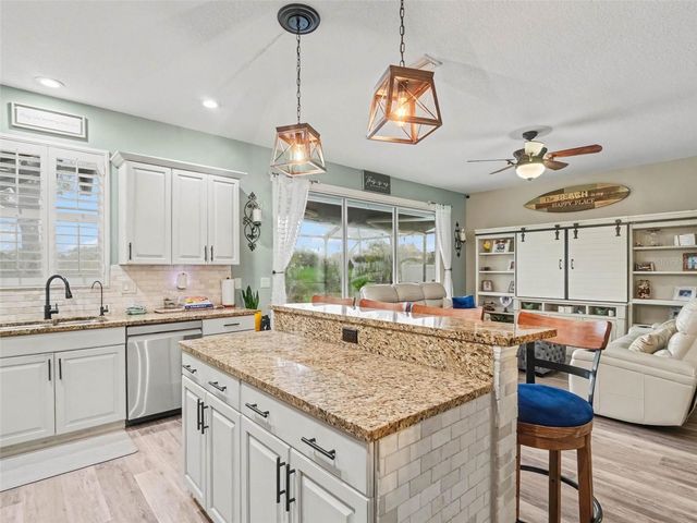 7124 34TH STREET E, Sarasota, FL 34243