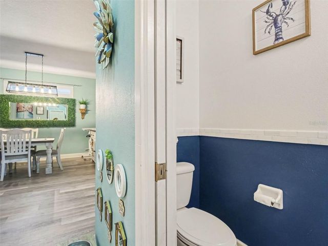 7124 34TH STREET E, Sarasota, FL 34243