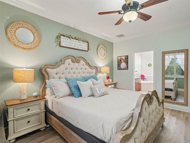 7124 34TH STREET E, Sarasota, FL 34243