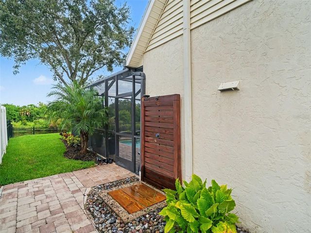 7124 34TH STREET E, Sarasota, FL 34243