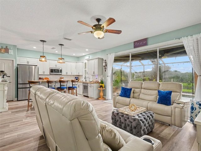7124 34TH STREET E, Sarasota, FL 34243