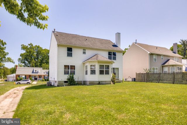 3 CHESTNUT AVE, Somerdale, NJ 08083