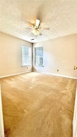 604 Aylesbury DR, Newport News, VA 23608