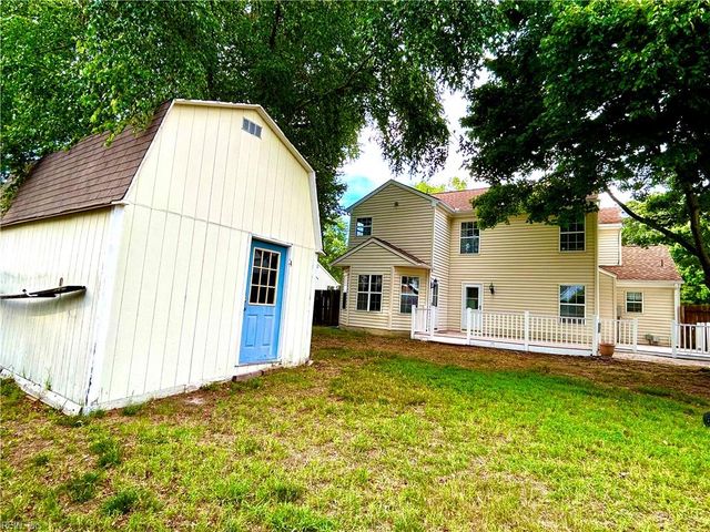 604 Aylesbury DR, Newport News, VA 23608