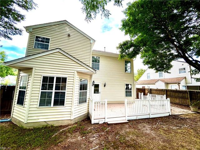 604 Aylesbury DR, Newport News, VA 23608