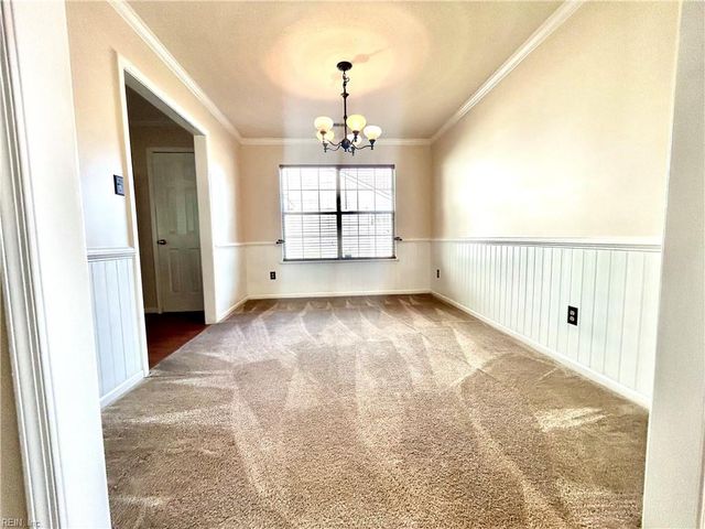604 Aylesbury DR, Newport News, VA 23608