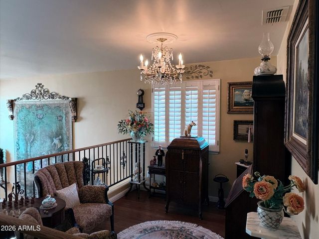 1636 E Villa Theresa Drive, Phoenix, AZ 85022