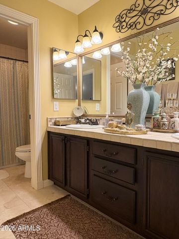 1636 E Villa Theresa Drive, Phoenix, AZ 85022