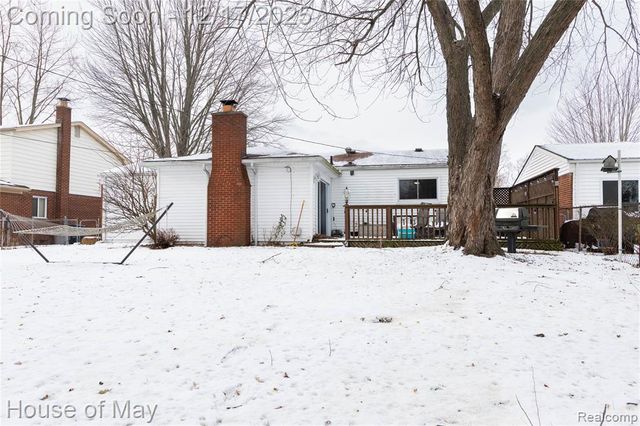 39412 Burns Drive, Sterling Heights, MI 48313