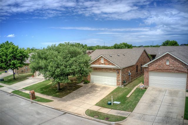4001 Pineoak Lane, Denton, TX 76210