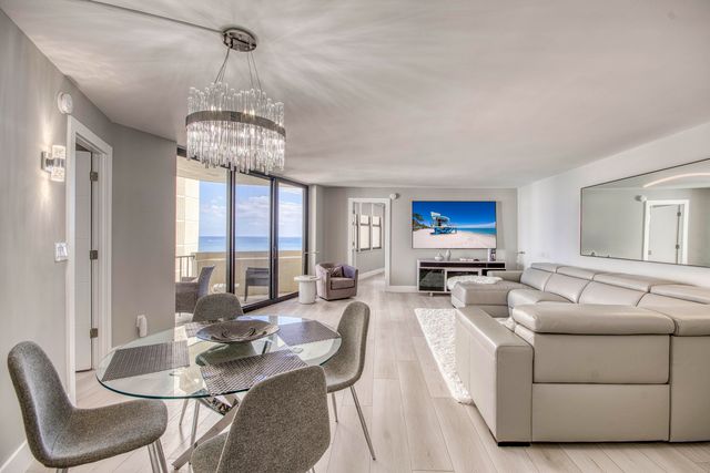 2800 N Ocean Drive B-15d, Singer Island, FL 33404