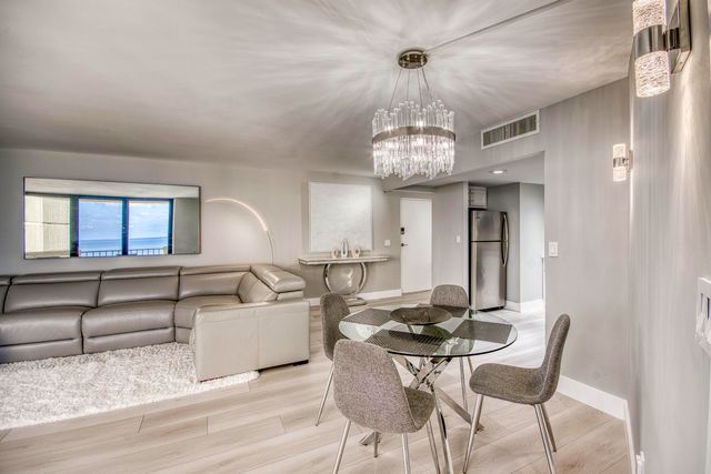 2800 N Ocean Drive B-15d, Singer Island, FL 33404