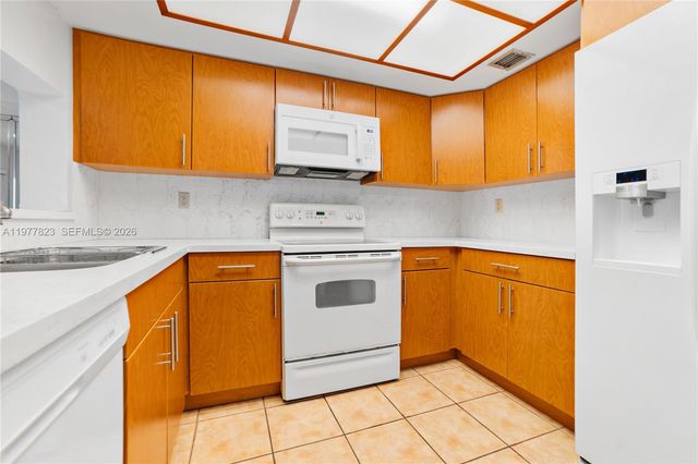 9140 SW 123rd Ct 210Q, Miami, FL 33186