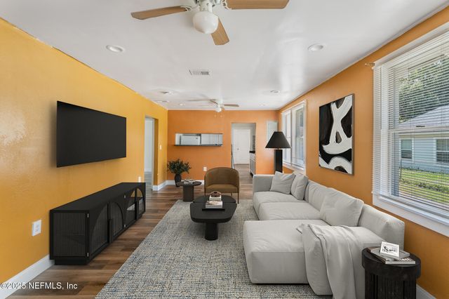 1018 W 23RD Street, Jacksonville, FL 32209