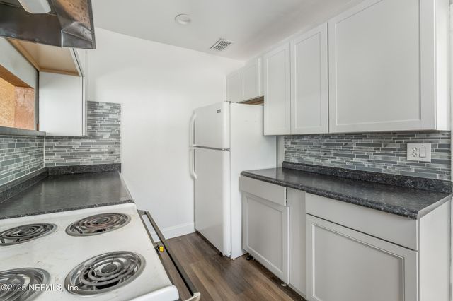 1018 W 23RD Street, Jacksonville, FL 32209