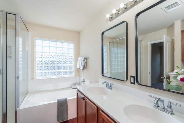 714 Alamo Plaza DR, Cedar Park, TX 78613