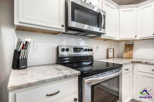 137 Sadie Heights Boulevard, Perry, GA 31069