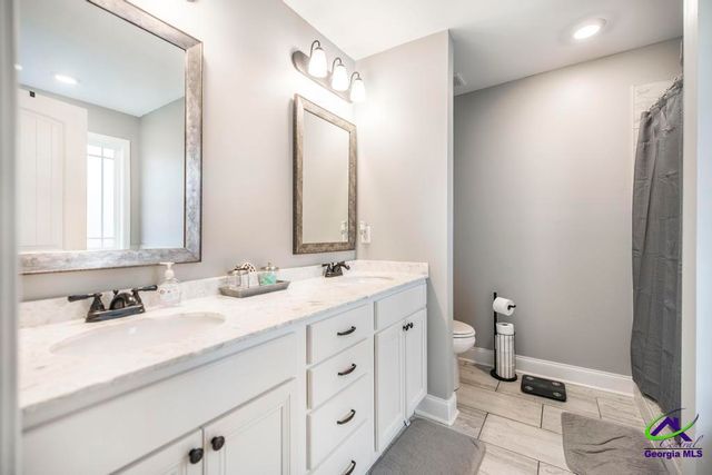 137 Sadie Heights Boulevard, Perry, GA 31069