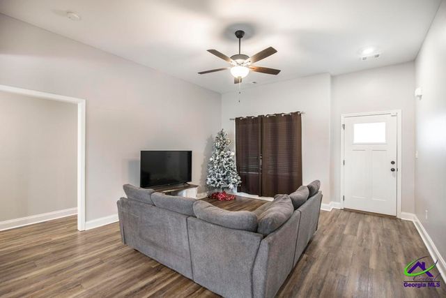 137 Sadie Heights Boulevard, Perry, GA 31069