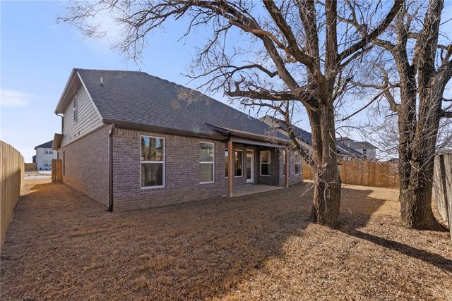 940 Moksha Street, Centerton, AR 72719