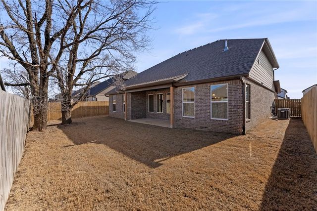 940 Moksha Street, Centerton, AR 72719