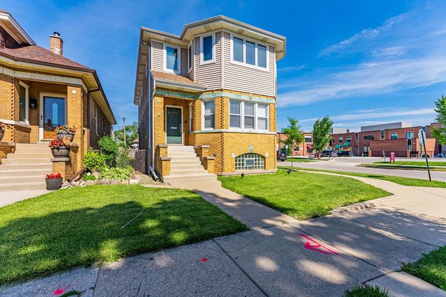2901 N 76th Court, Elmwood Park, IL 60707