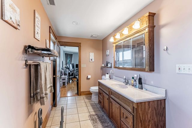 2901 N 76th Court, Elmwood Park, IL 60707