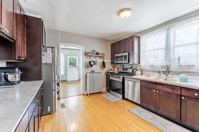 2901 N 76th Court, Elmwood Park, IL 60707