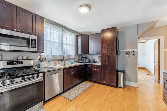 2901 N 76th Court, Elmwood Park, IL 60707