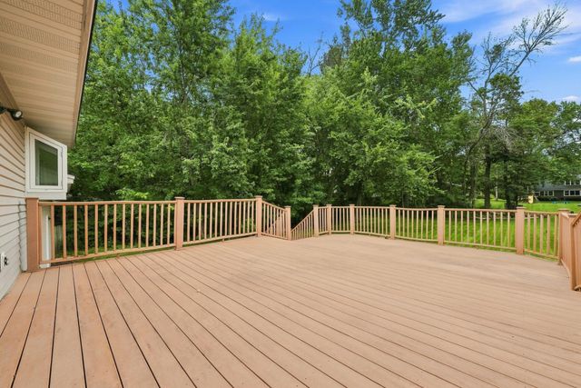 25715 Wild Rose Lane, Excelsior, MN 55331