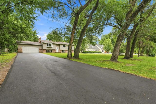 25715 Wild Rose Lane, Excelsior, MN 55331