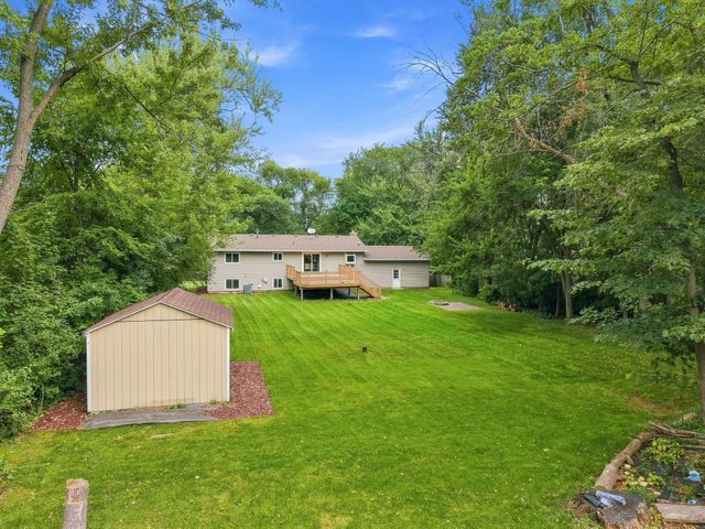 25715 Wild Rose Lane, Excelsior, MN 55331
