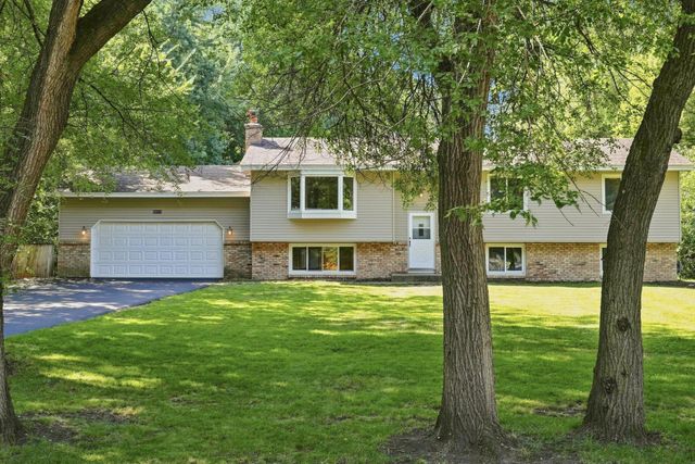 25715 Wild Rose Lane, Excelsior, MN 55331