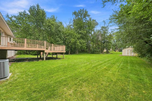 25715 Wild Rose Lane, Excelsior, MN 55331