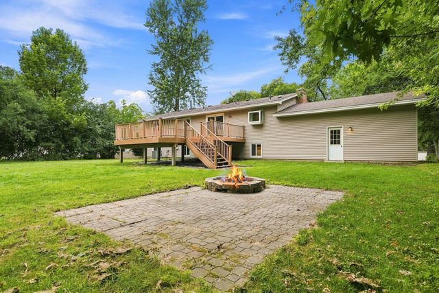 25715 Wild Rose Lane, Excelsior, MN 55331