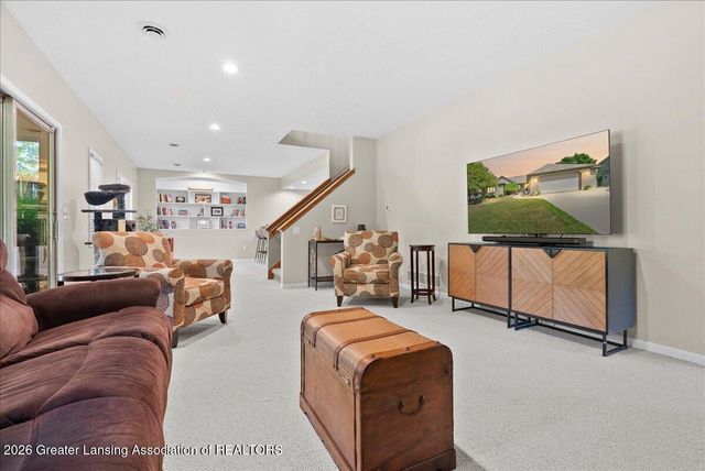 1003 Oneida Woods Trail, Grand Ledge, MI 48837