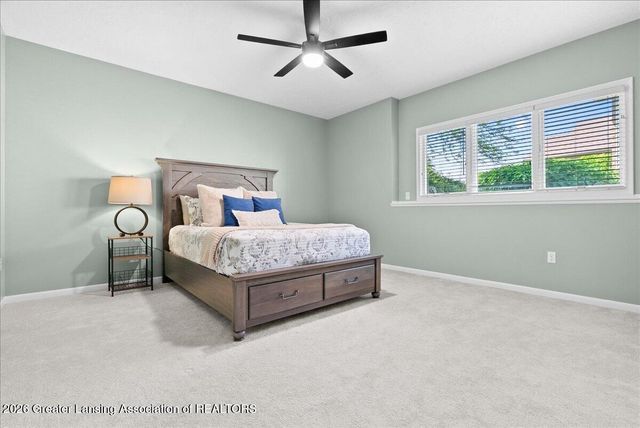 1003 Oneida Woods Trail, Grand Ledge, MI 48837