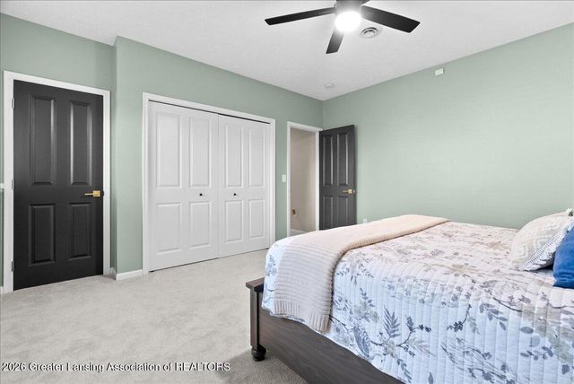 1003 Oneida Woods Trail, Grand Ledge, MI 48837