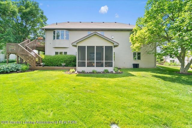 1003 Oneida Woods Trail, Grand Ledge, MI 48837