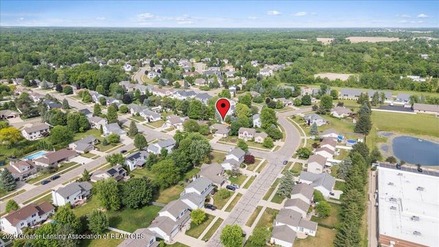 1003 Oneida Woods Trail, Grand Ledge, MI 48837
