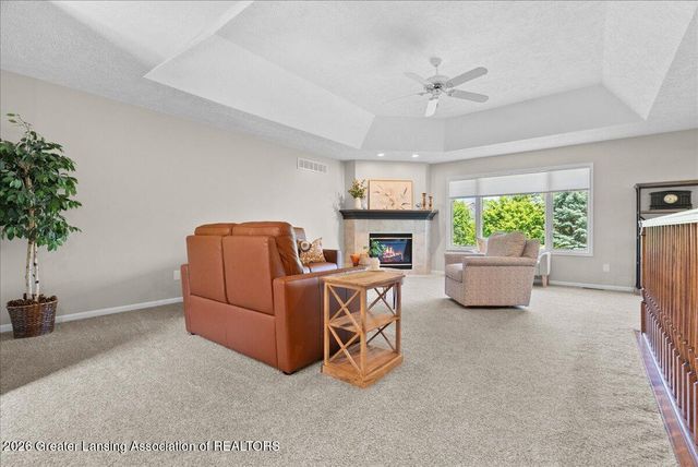 1003 Oneida Woods Trail, Grand Ledge, MI 48837