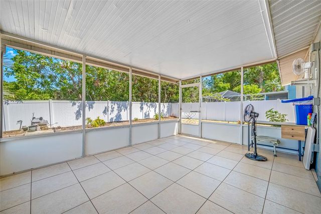 14884 CROMWELL DRIVE, Clearwater, FL 33764