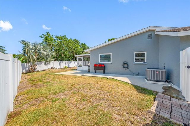14884 CROMWELL DRIVE, Clearwater, FL 33764
