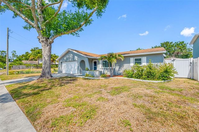 14884 CROMWELL DRIVE, Clearwater, FL 33764